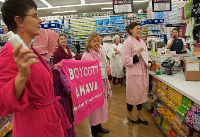 Boycott activists protest the sale of Ahava products at a US store. Photo -Steve Rhodes Boycott activists protest the sale of Ahava products at a US store. Photo -Steve Rhodes