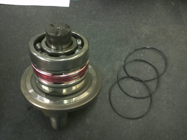 Crank%252520Center%252520O-ring%252520Disassembly%25252010.jpg