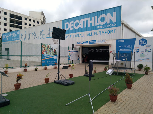 Decathlon, 242, Hosur Road, Next to Indian Oil Petrol Pump, Bommasandra Industrial Area, Bengaluru, Karnataka 560099, India, Map_shop, state KA