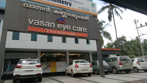 Vasan Eye Care, Ahammed Kurikkal Rd, Up Hill, Malappuram, Kerala 676505, India, Eye_Care_Clinic, state KL