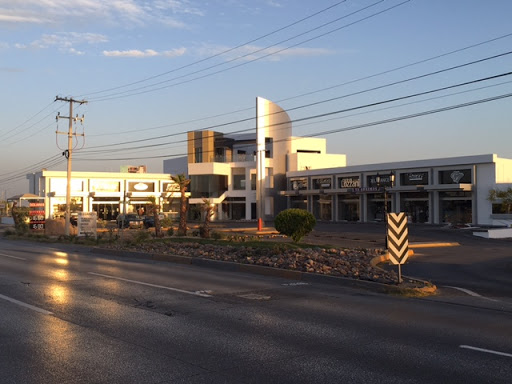 Espacio Cocinas, Avenida Ejército Nacional 8820, Fracc. Puesta del Sol, 32543 Cd Juárez, Chih., México, Tienda de bricolaje | Juárez
