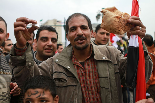 Egyptian Revolution شريف الحكيم Bread.cheese