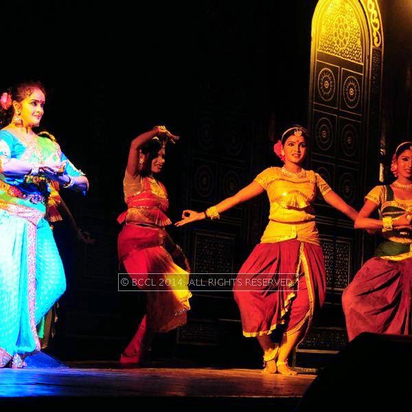 Actress-dancer Shalu Menon's dance play Droupadi wows the crowd in Thiruvananthapuram.