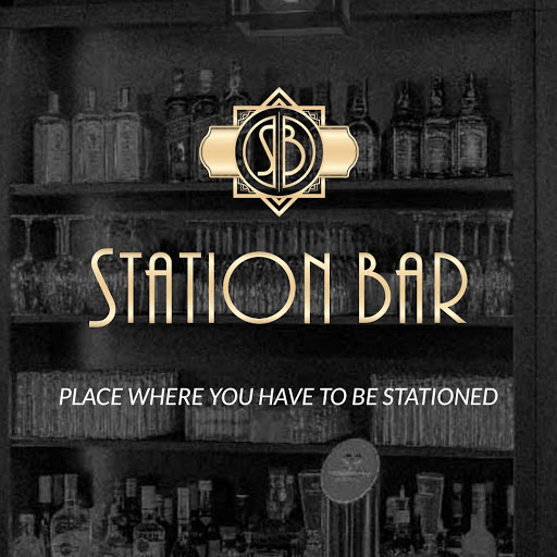 Station Bar logo