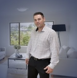Drew Miller - Real Estate Agent Selling Auckland's North Shore logo