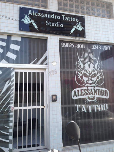 Alessandro Tattoo, R. Josias Machado, 129 - Centro, Itaúna - MG, 35680-046, Brasil, Loja_de_Tatuagens, estado Minas Gerais