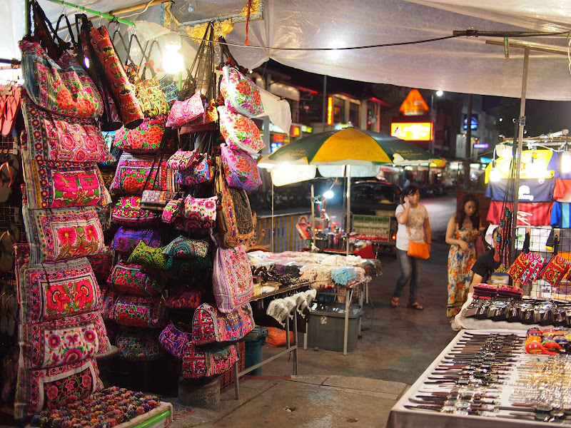 Chiang Mai - Curso de cocina / Visita de la ciudad / Night Bazaar - Por Tierras de Siam (28)