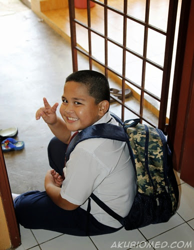 abang koning bersiap untuk pembukaan sekolah 2014