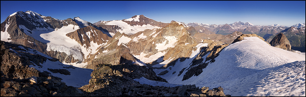L'Alpiniste [ajout] Panorama%25201-2-996%252Bcadre