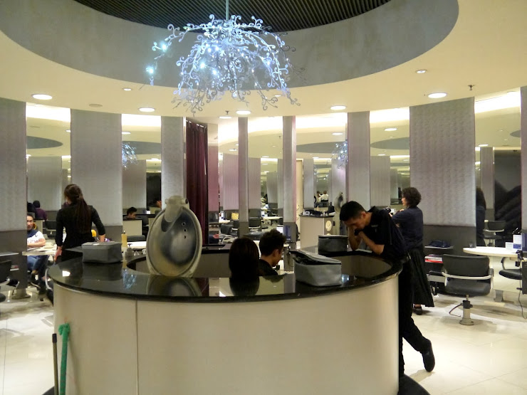 A Cut Above Mid Valley