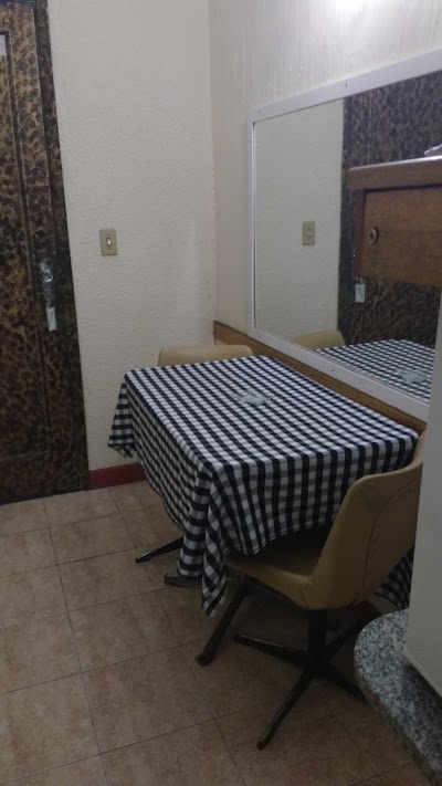 Photos of Shelton Hotel
