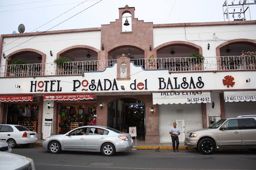 Hotel Posada del Balsas, N0, Constitución de 1814 Sur 16, Centro, 60600 Apatzingán de la Constitución, Mich., México, Hotel en el centro | MICH