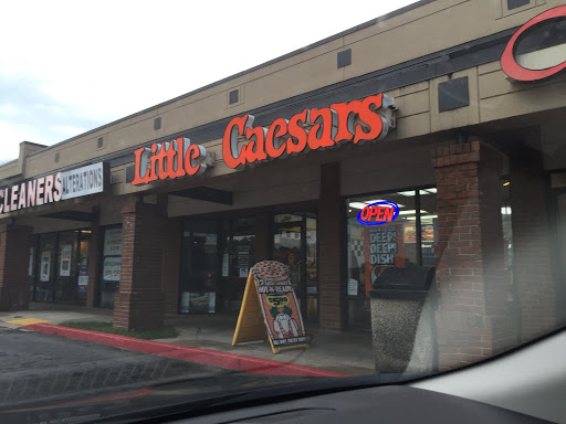 Pizza Restaurant «Little Caesars Pizza», reviews and photos, 44-G Bullsboro Dr, Newnan, GA 30263, USA