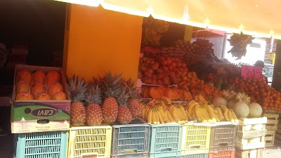 Photos of Fruter&iacute;a Alcantar