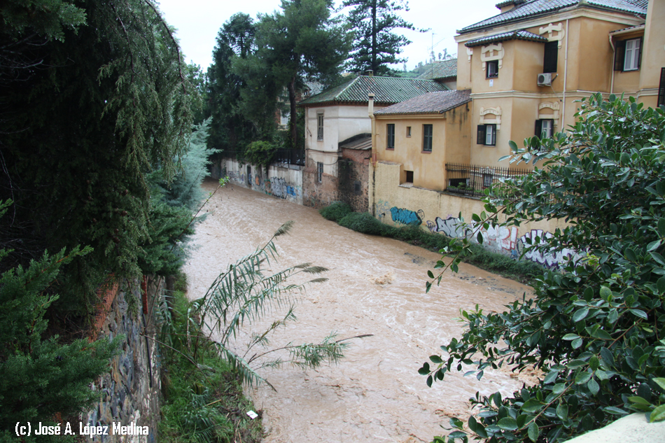 Las lluvias vuelven a provocar inundaciones y desbordamientos