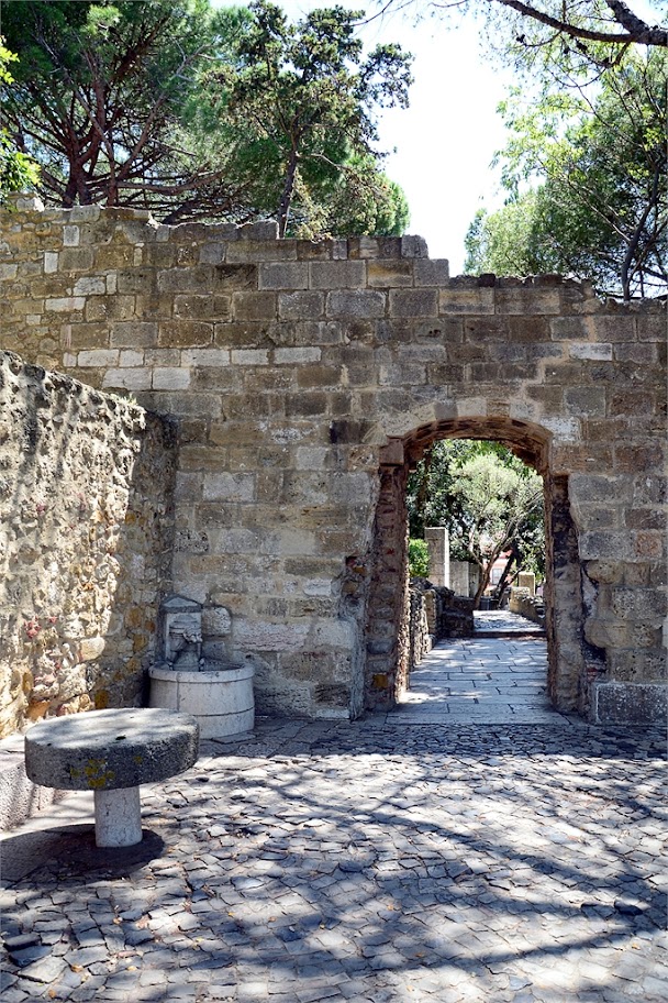 Наш взгляд на Португалию. Или свадебное путешествие на Мадейру.