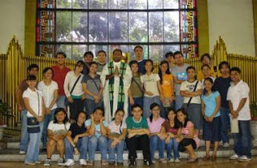 San Isidro Parish Welcomes The Sdeas Deaf Community