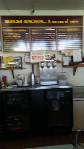 Restaurant «Burger Junction», reviews and photos, 7900 Florin Rd # 5, Sacramento, CA 95828, USA