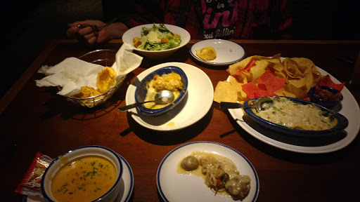 Seafood Restaurant «Red Lobster», reviews and photos, 11695 N Oracle Rd, Oro Valley, AZ 85737, USA