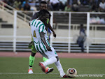L’AS-V Club (vert noire) contre DCMP (vert blanc) le 27/10/2012 au stade des martyrs à Kinshasa, score: 1-0. Radio Okapi/ Ph. John Bompengo