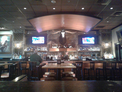 Steak House «LongHorn Steakhouse», reviews and photos, 721 S College Mall Rd, Bloomington, IN 47401, USA
