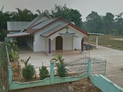 Gereja St. Lukas Muara Tembesi