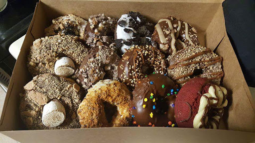 Donut Shop «Hurts Donut», reviews and photos, 1111 E Republic Rd #164, Springfield, MO 65807, USA