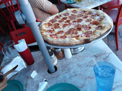 Pizza Restaurant «Little Venice», reviews and photos, 909 N Broadwalk, Hollywood, FL 33019, USA