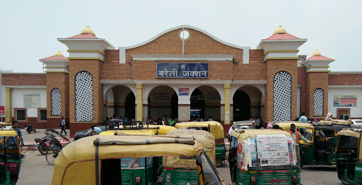 Railway Station Car Park, 169, Station Rd, Civil Lines, Bareilly, Uttar Pradesh 243001, India, Car_Park, state UP