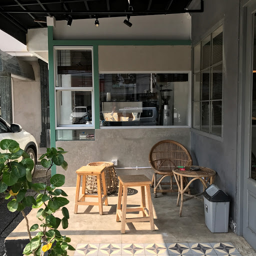 Kolo Kopi Lokal Kopi Lokal
