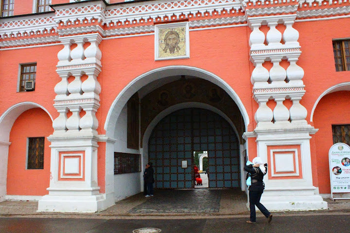 Danilov Monastery entrance Moscow