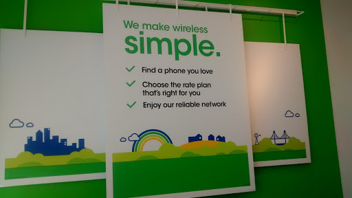 Cell Phone Store «Cricket Wireless Store», reviews and photos, 1537 N Lewis Ave, Waukegan, IL 60085, USA