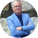 Jörg H. Jörg H.
