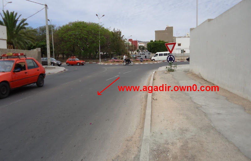 شارع ابن بطوطة بمدينة اكادير DSC02369