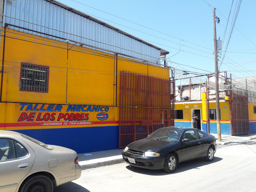 Taller De Mecanica Y Carroceria De Los Pobres, Independencia 710-712, Colas Delmatamoros, 22204 Tijuana, B.C., México, Taller de reparación de automóviles | BC