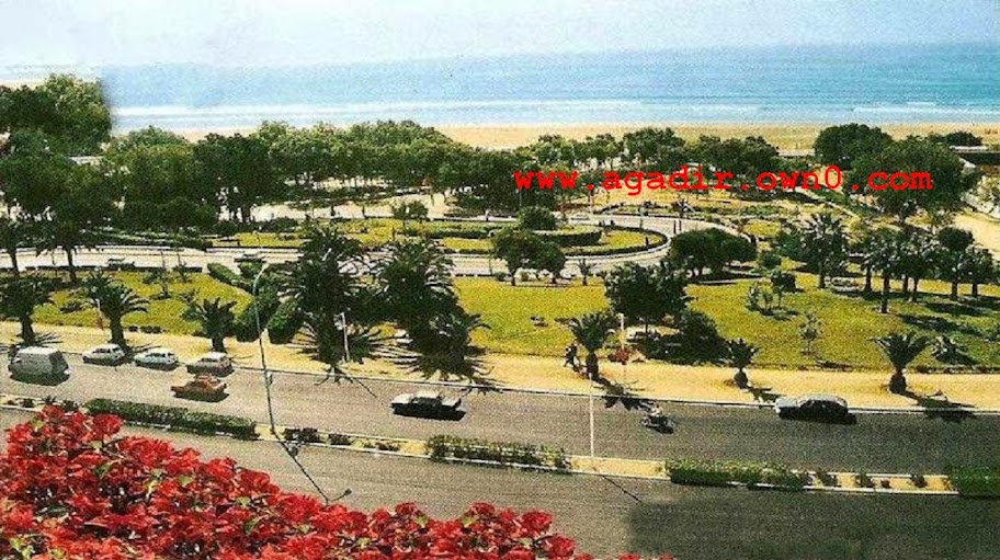 شاطئ اكادير قبل وبعد الزلزال سنة 1960 Dghf