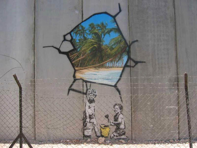 59 Rivoli. Graffiti Banksy en Palestina