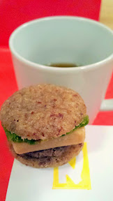 Nodoguro's McDonalds theme for November 2014, a play on fast food: Hamburger snack (manju) with Drive Thru Coffee