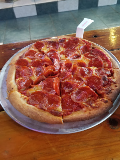 Pizza Restaurant «Pizza Factory», reviews and photos, 614 Center St, Taft, CA 93268, USA