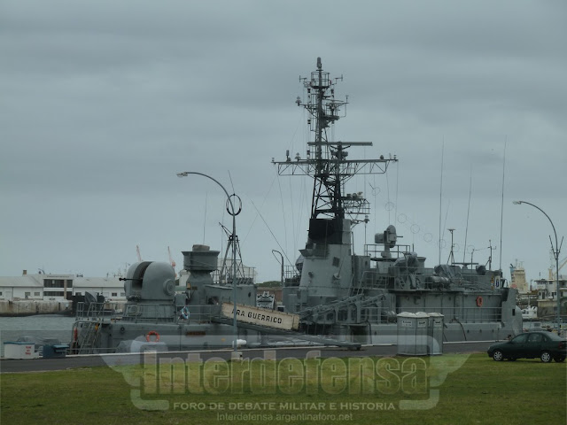 base naval - BNMDP ( Base Naval de Mar del Plata). P1030428