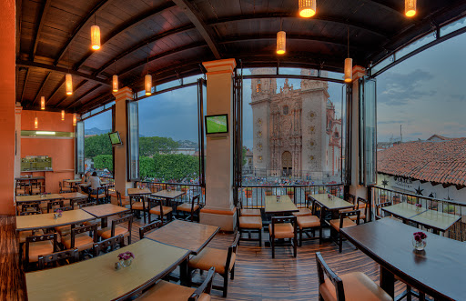 Restaurante Bar Pizza Acerto, Plaza Borda 12, Centro, 40200 Taxco, Gro., México, Pizza para llevar | GRO