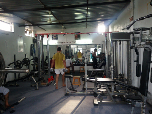 Ali Fitness Center And Health Club, Near Sundar Nagar New By pass No.6 Shivani, Akola New Bypass, Midc Phase 2, MIDC, Shivani, Maharashtra 444104, India, Fitness_Centre, state MH