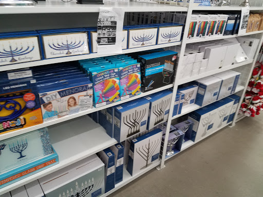 Bed Bath & Beyond