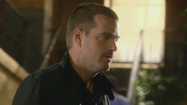 Callen en el episodio: Missing NCIS_Los_Angeles_S01E13_HDTV_XviD-LOL_avi0279%2520-%2520copia