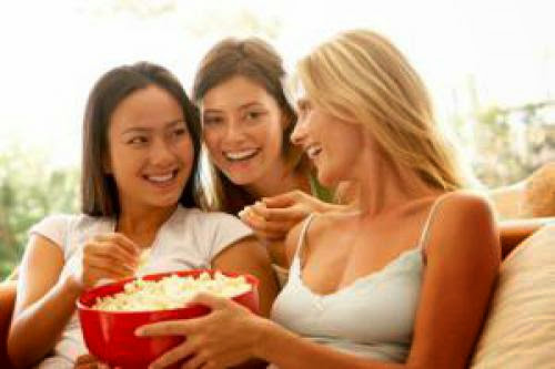 Top 10 Movies To Watch With Your Girlfri3Nds