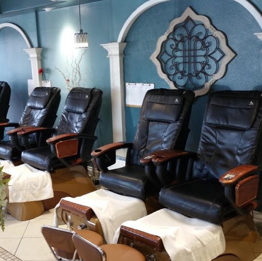 InStyle Nail Spa