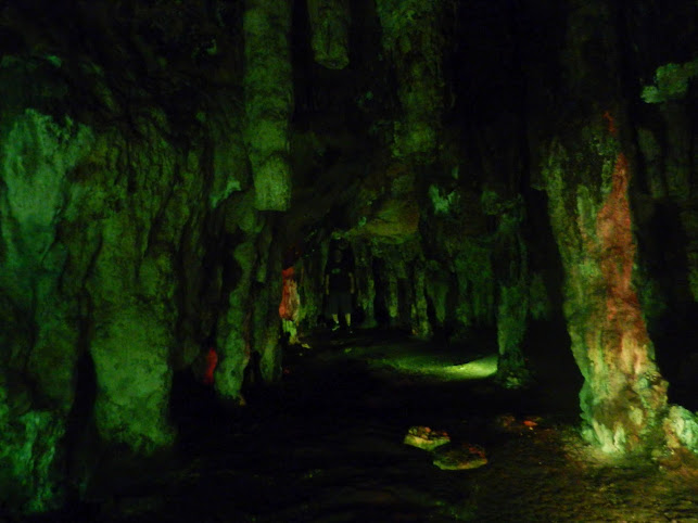 Musical column, Loltun Caves