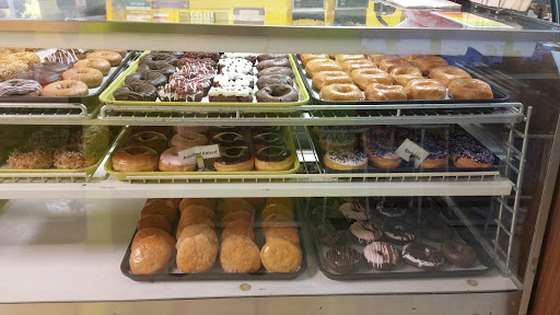 Donut Shop «Donuts To Go», reviews and photos, 502 N Spring Garden Ave, DeLand, FL 32720, USA