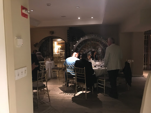 Italian Restaurant «Cipriani Club 55», reviews and photos, 55 Wall St, New York, NY 10005, USA