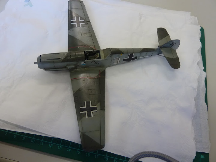 Bf-109 E-3 Tamiya 1/48 - Reforma pintura P1020517